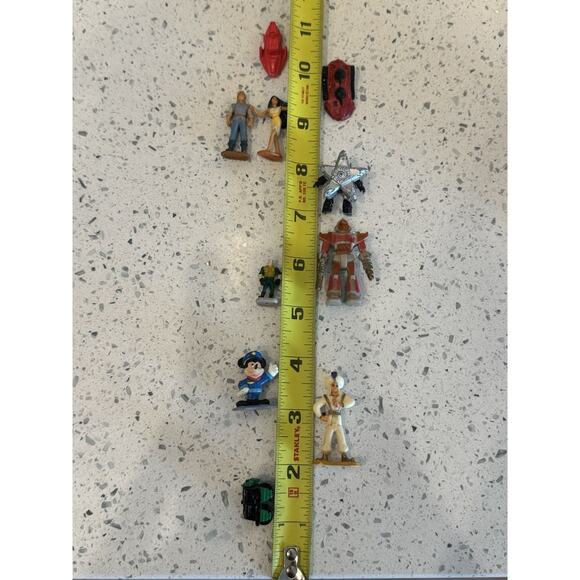 Lot 90s Mini Figures Small Soldiers Aladdin Pocahontas Power Rangers Zeo Zord - Picture 10 of 16